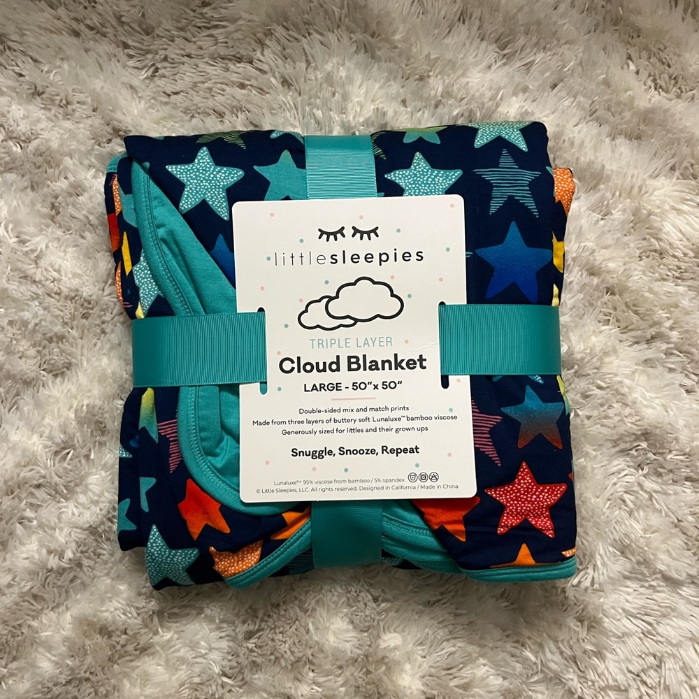 NWT Little Sleepies cloud blanket